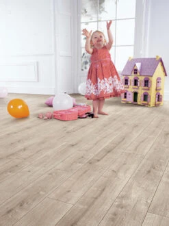 Elka 8mm Laminate V-Groove Driftwood Oak 1261 X 192 X 8mm (2.179m2 Pack)